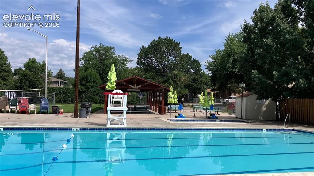 Image 35 of 42: Walking distance to neighborhood pool and rec area! 