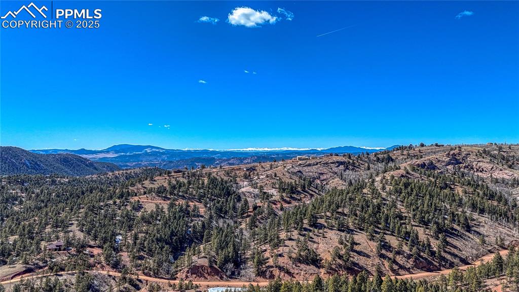 Image 25 of 25: View