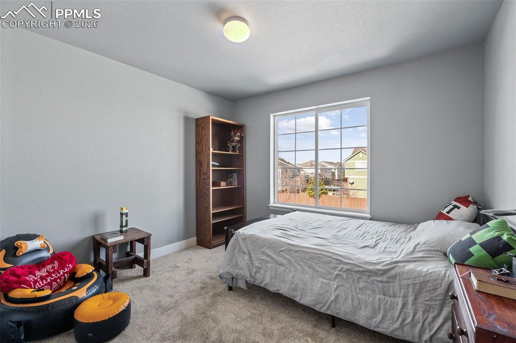 Image 26 of 36: Bedroom