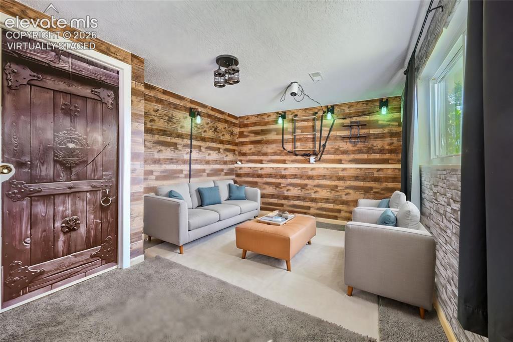 Image 16 of 38: Virtually Staged - Family Room