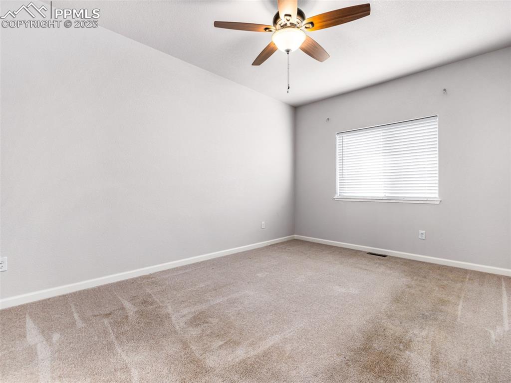 Image 20 of 25: Primary Bedroom