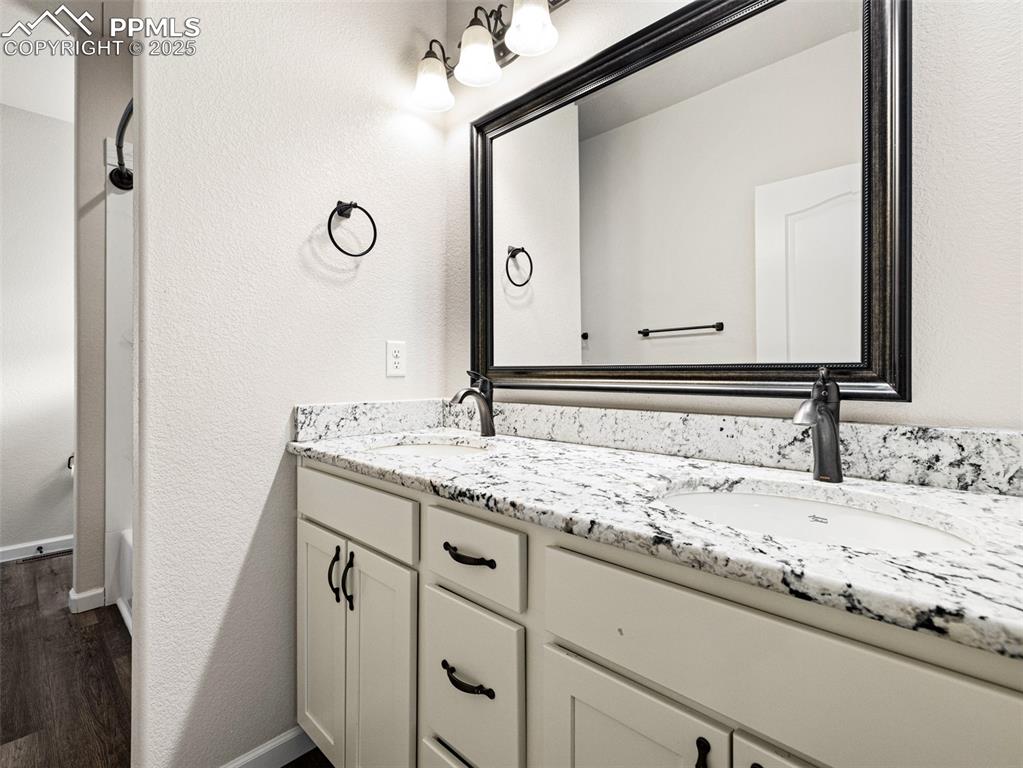 Image 23 of 25: Primary Bath