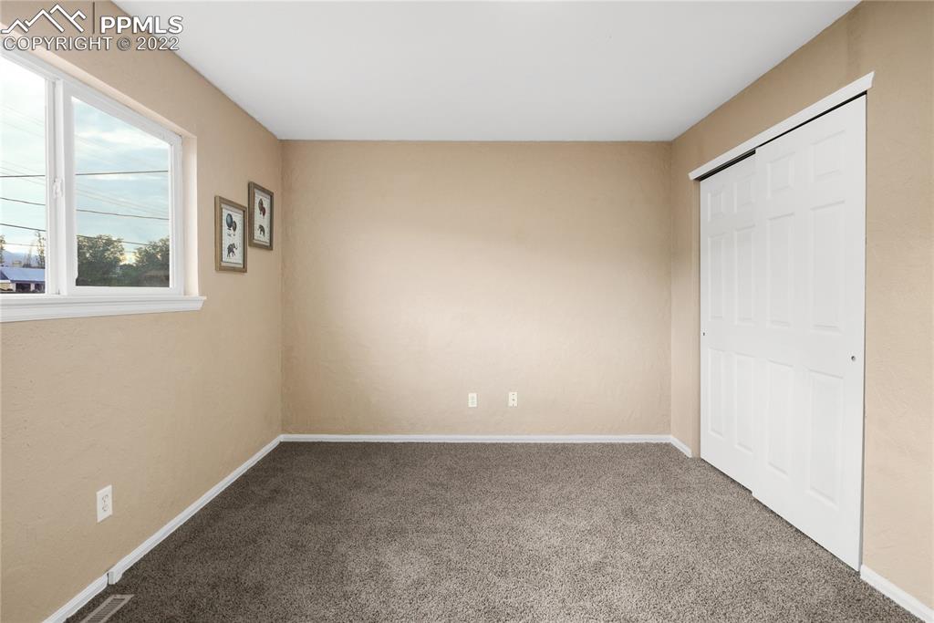 Listing 2705924, Image 15 of 23