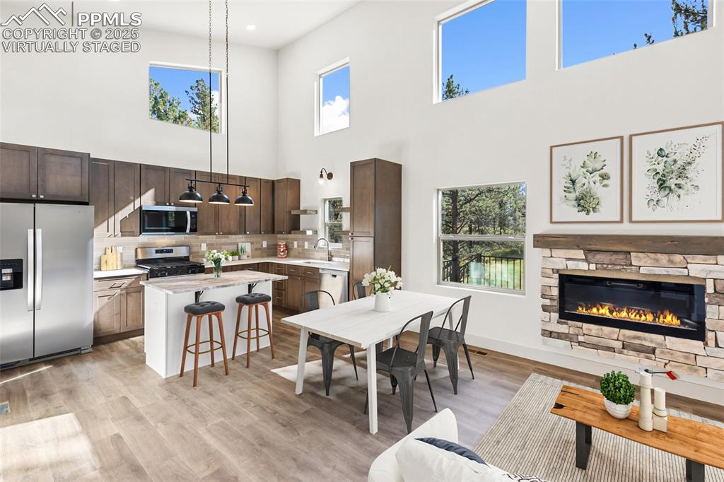 Image 3 of 48: Virtually Staged 