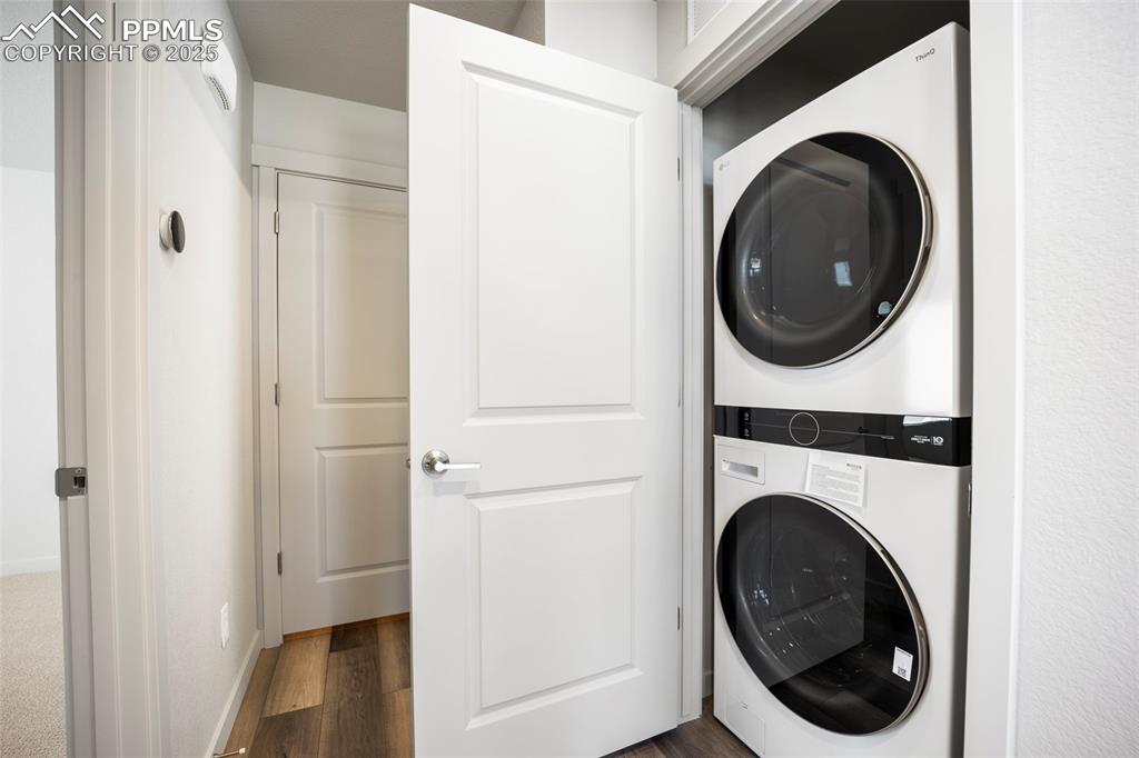 Image 12 of 29: Laundry