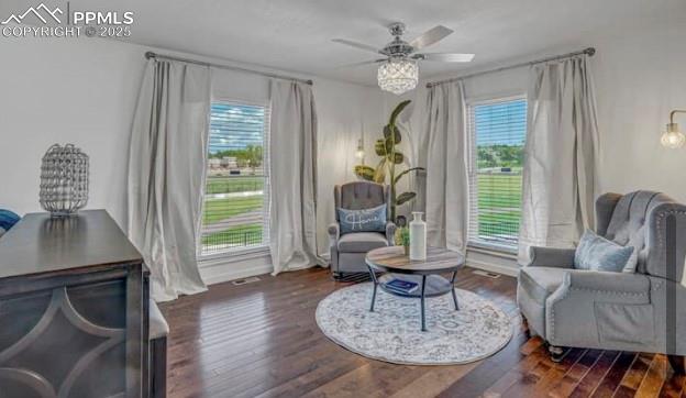 Image 13 of 48: Sitting Room