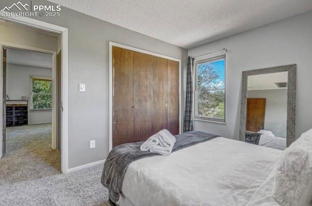 Image 37 of 48: Bedroom