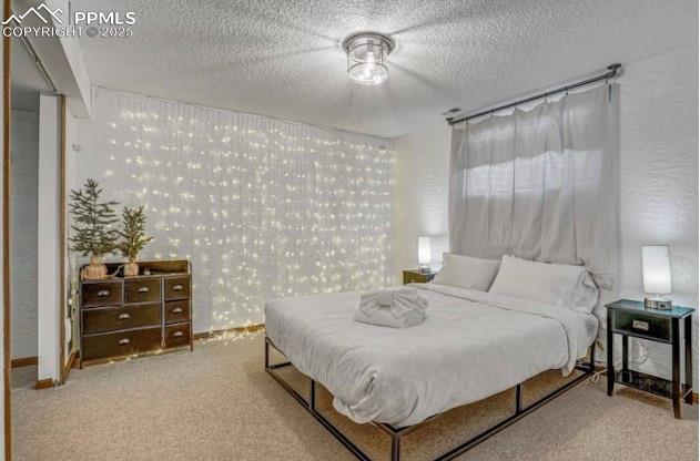 Image 47 of 48: Bedroom