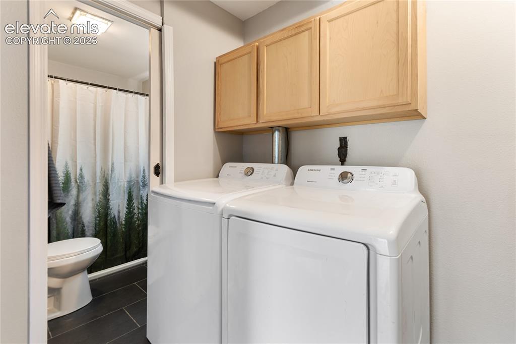Image 15 of 24: Laundry