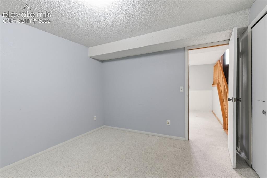 Image 33 of 43: Family Room