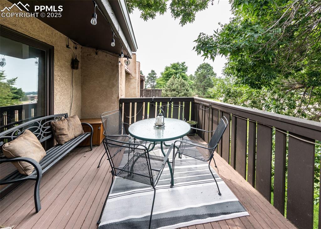 Image 35 of 37: View of deck