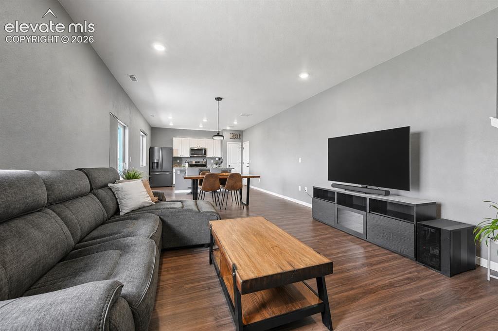 Image 6 of 28: Living Room