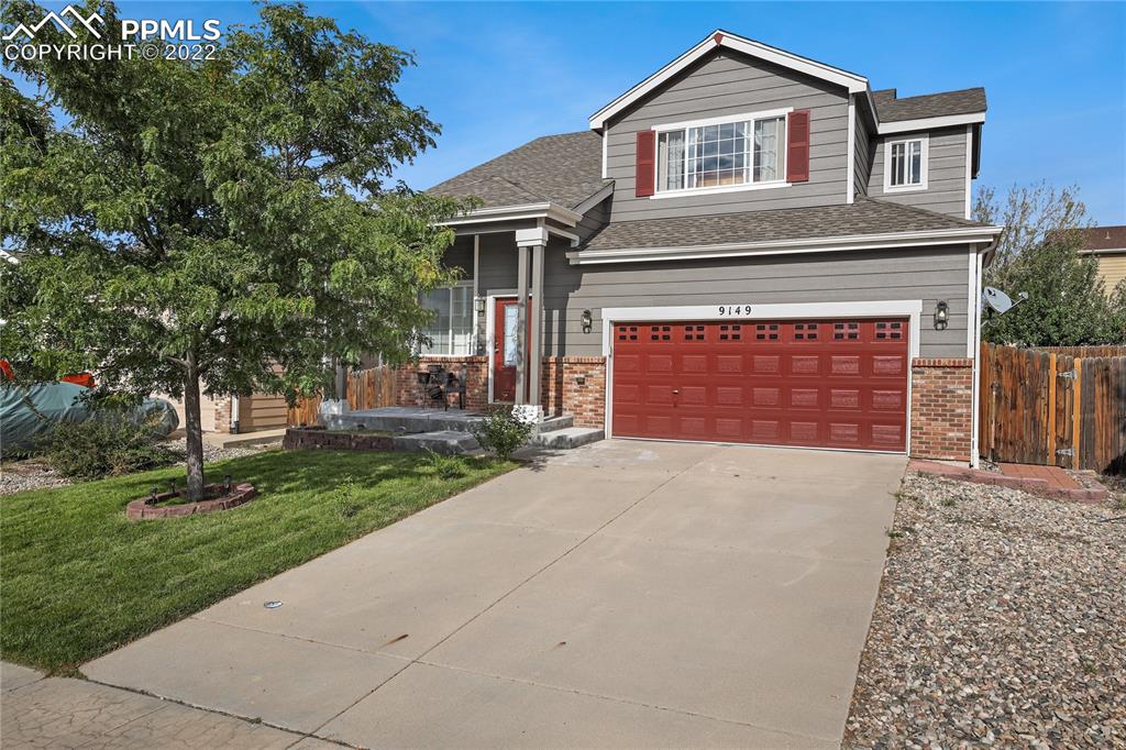 Listing 2715283, Image 2 of 30
