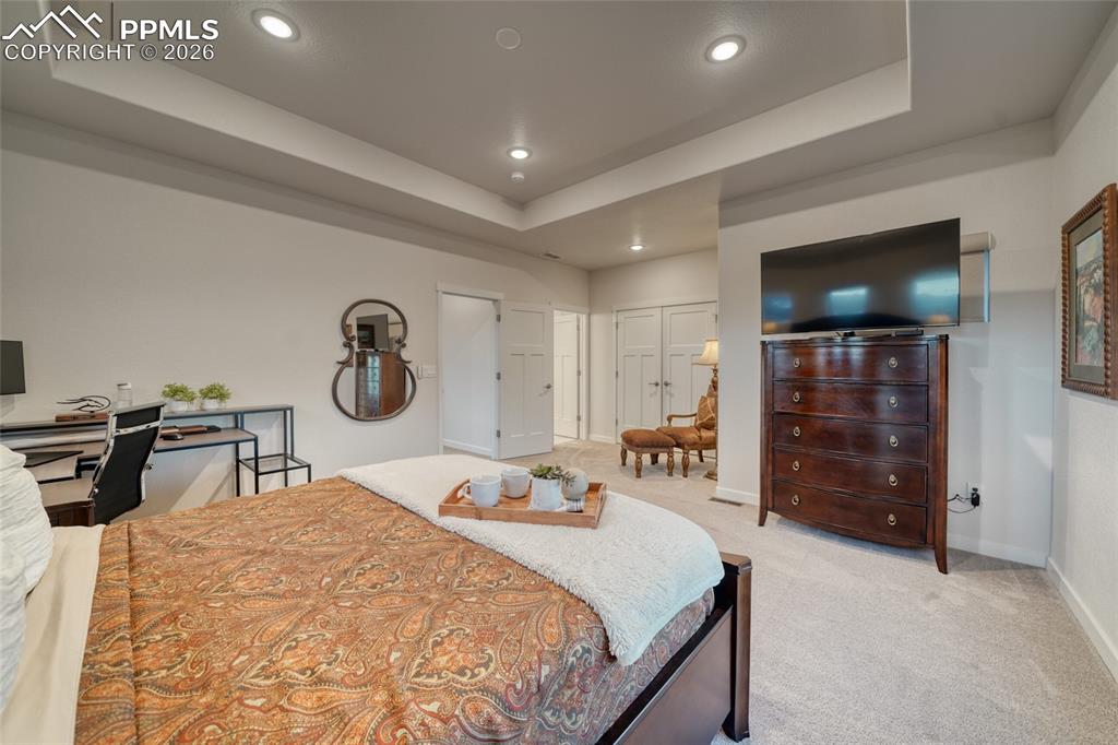 Image 31 of 49: Bedroom