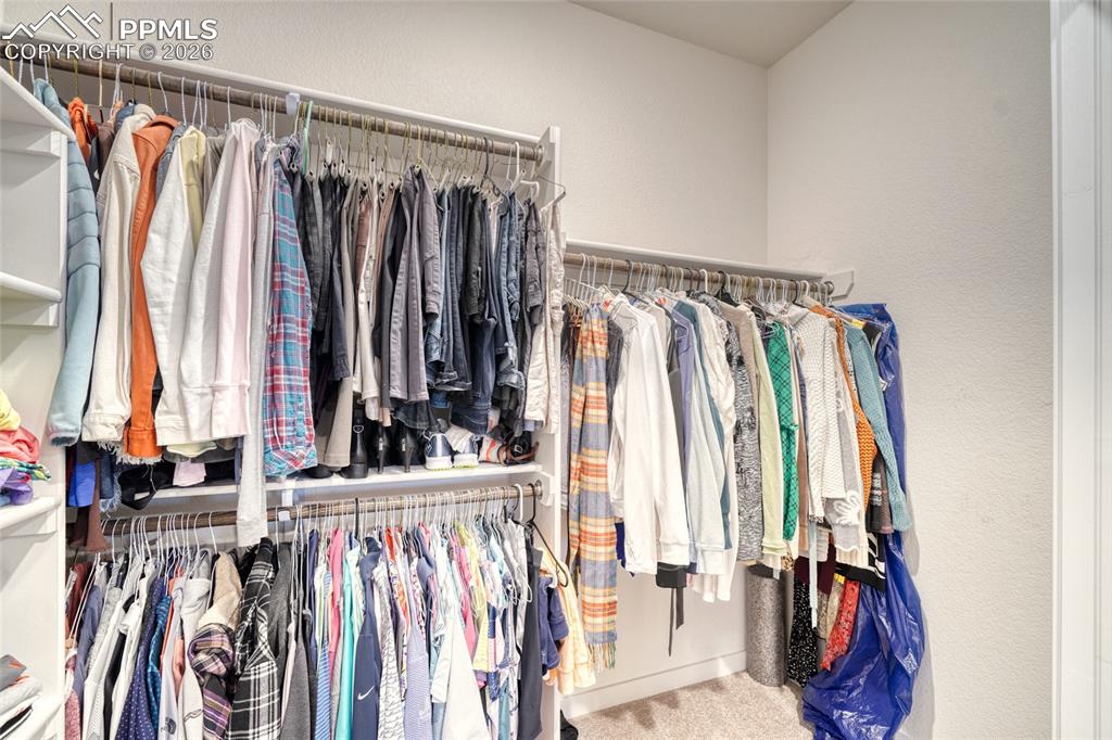 Image 35 of 49: Closet