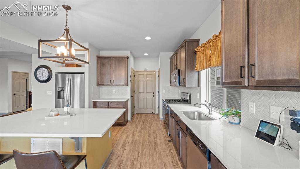 Image 8 of 29: Kitchen