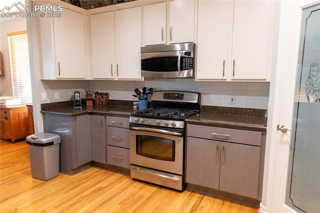 Image 2 of 25: New Supplement