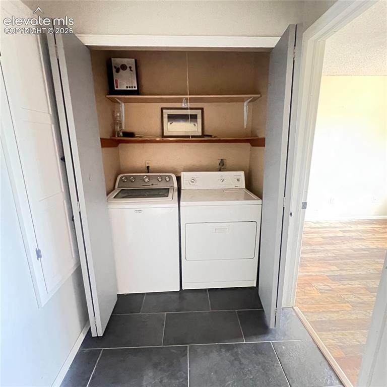 Image 19 of 29: Laundry