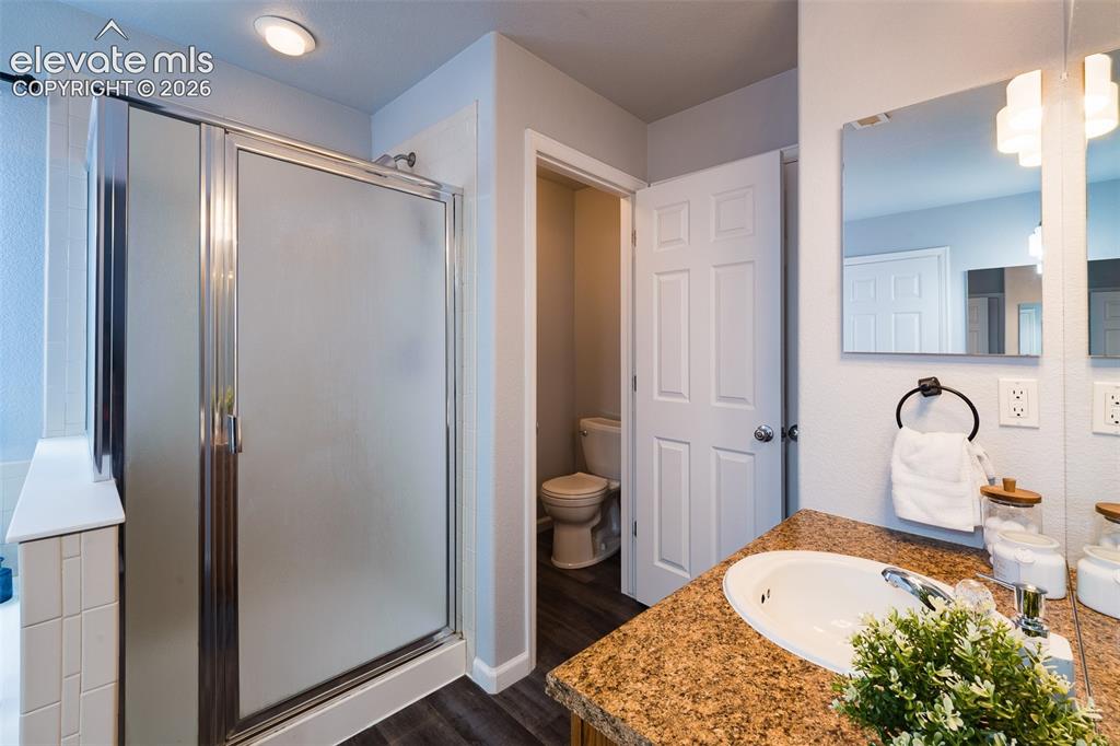 Image 18 of 35: Master Bathroom