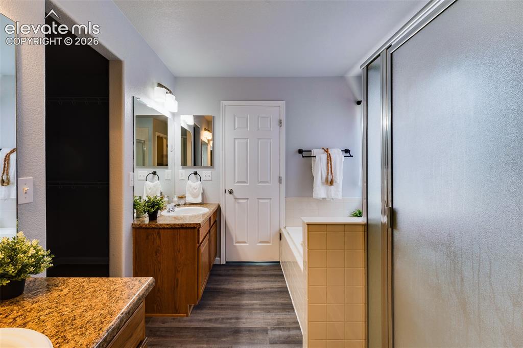Image 19 of 35: Master Bathroom