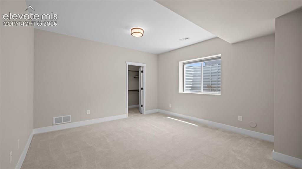Image 31 of 48: Bedroom