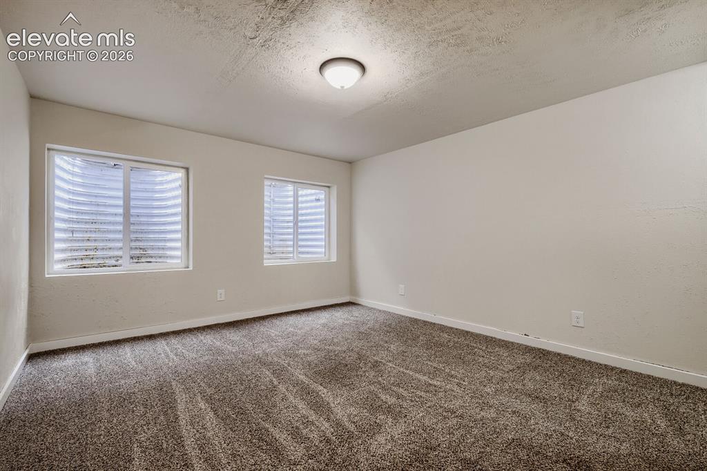 Image 18 of 31: Basement