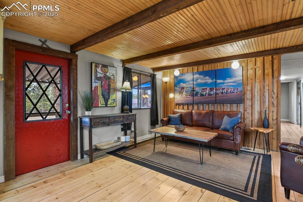 Image 2 of 37: Living Room