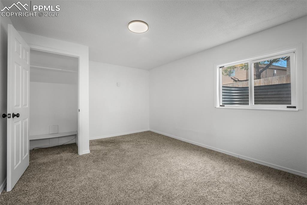 Image 35 of 45: Bedroom