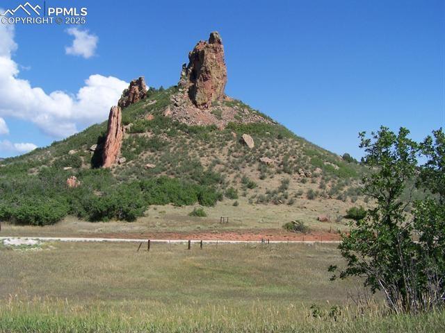 Image 10 of 22: View