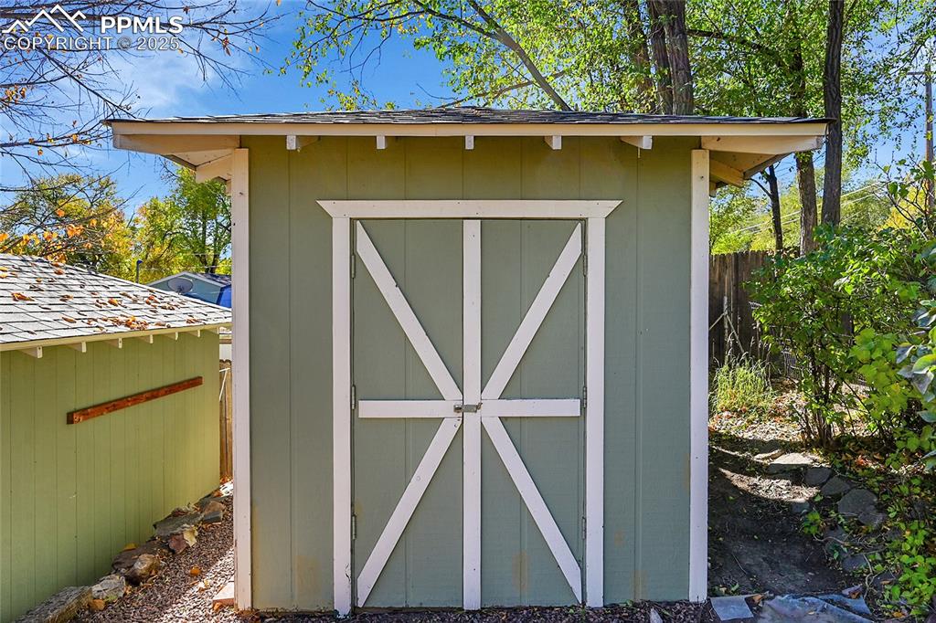 Image 34 of 47: Exterior view of storage shed