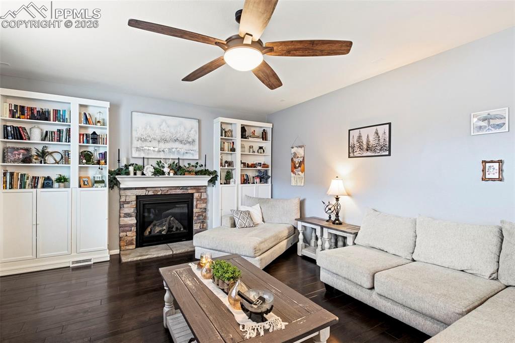 Image 10 of 47: Living Room