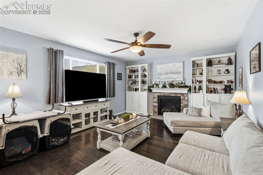 Image 9 of 47: Living Room