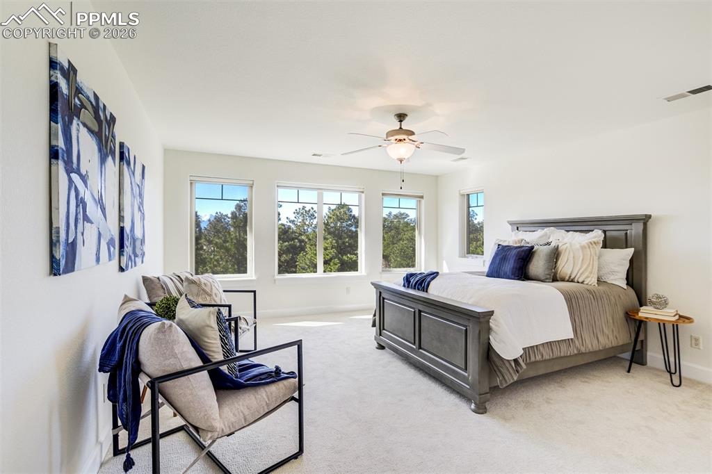 Image 27 of 50: Upstairs bedroom #1