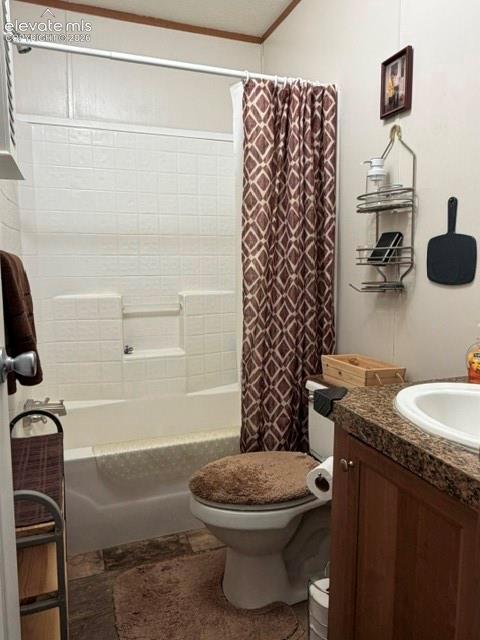 Image 24 of 39: Hall full bath, easy care shower surround