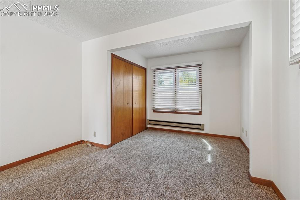 Image 12 of 22: Bedroom