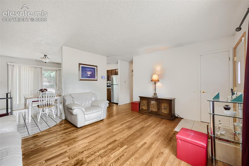 Image 6 of 28: Living Room