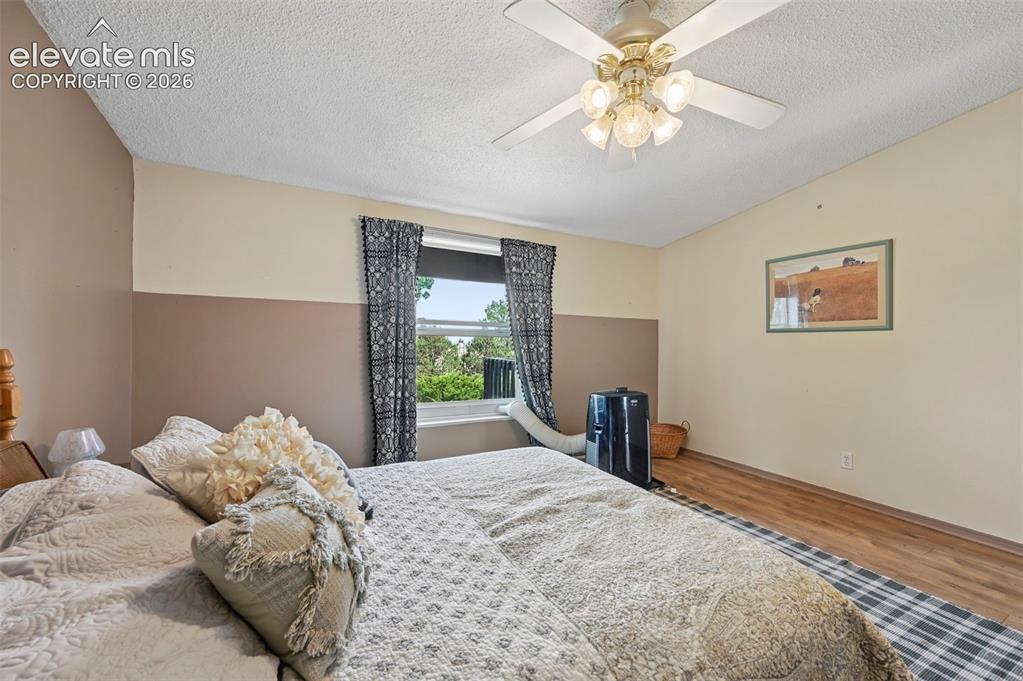 Image 7 of 49: Floorplan offers 3 bedrooms with primary on North side and secondary bedroo