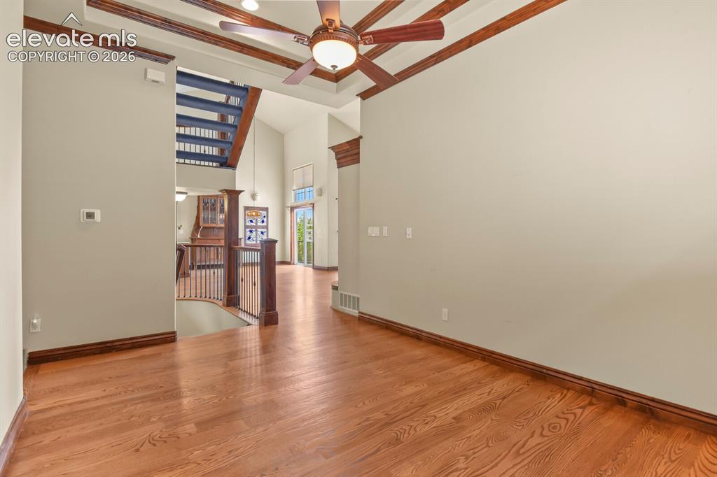 Image 14 of 33: Formal dining room, looking towards the kitchen