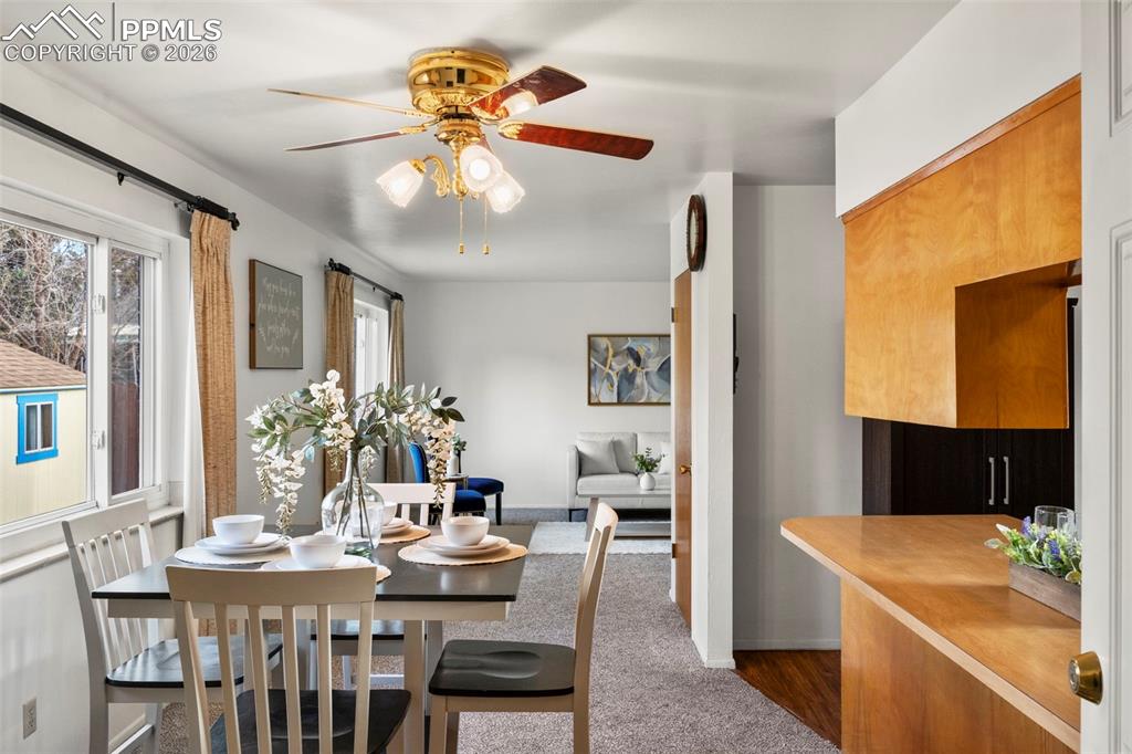 Image 6 of 29: Dining Area