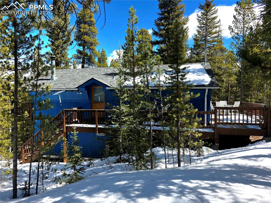 Image 3 of 40: Front of Structure