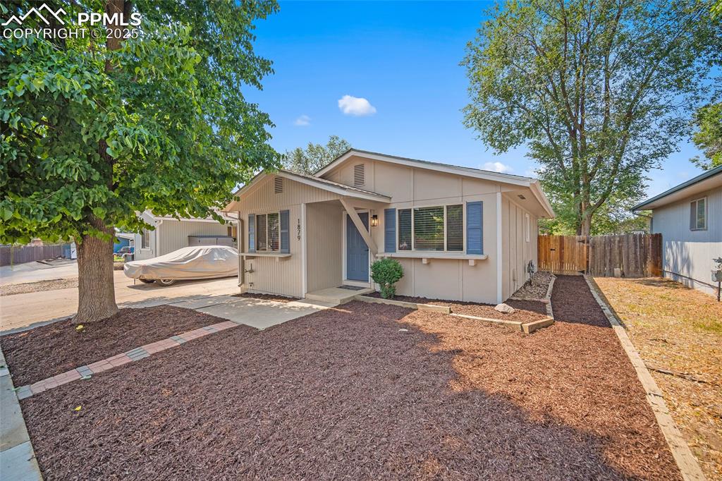 Image 24 of 27: Front of Structure