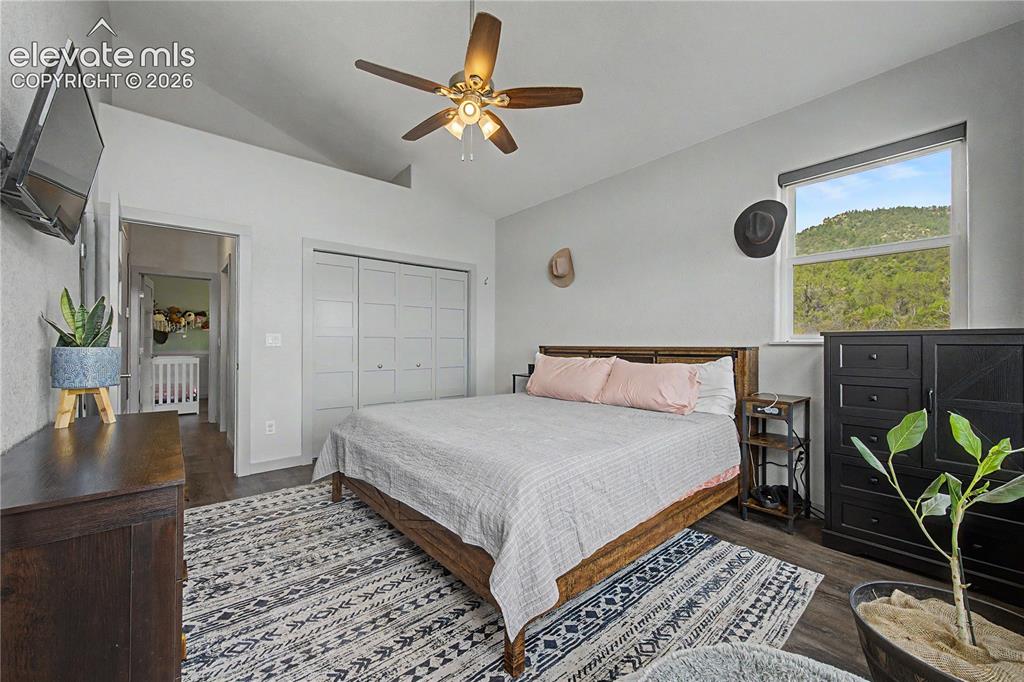 Image 20 of 41: Master Bedroom