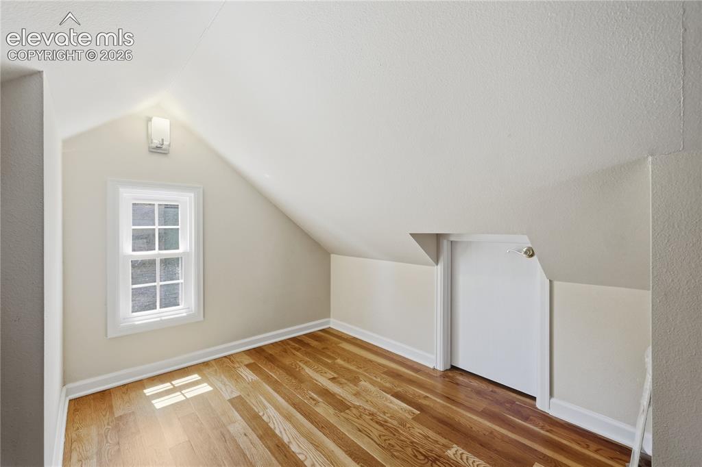 Image 22 of 42: Bonus Room