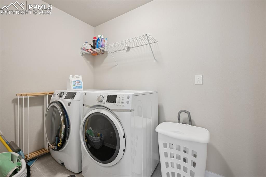 Image 28 of 39: Laundry
