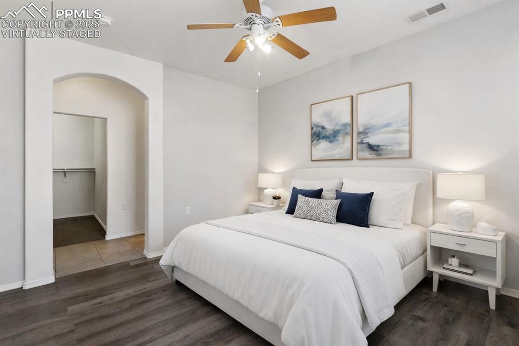 Image 4 of 31: Virtually Staged