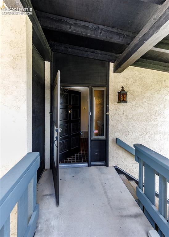 Image 7 of 48: Entry