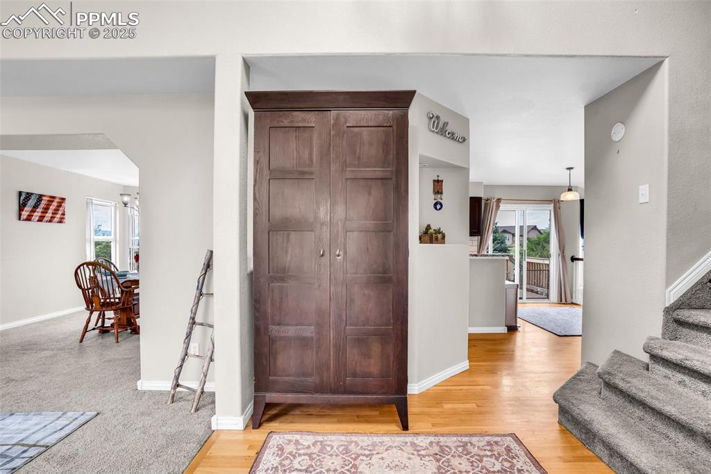 Image 6 of 48: Entry