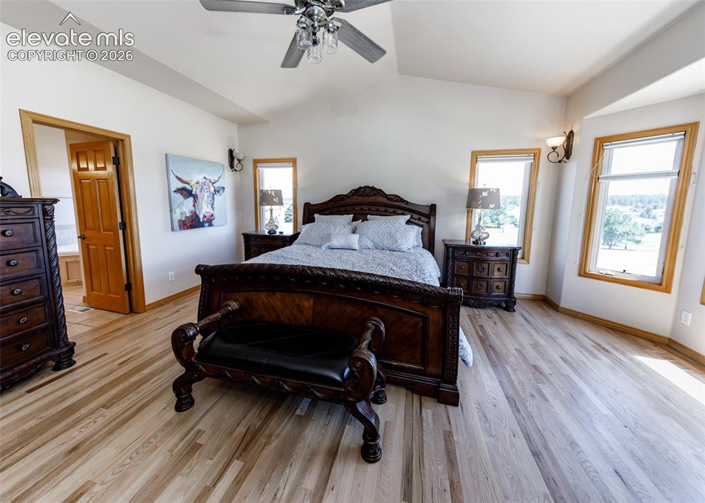 Image 29 of 45: Master Bedroom
