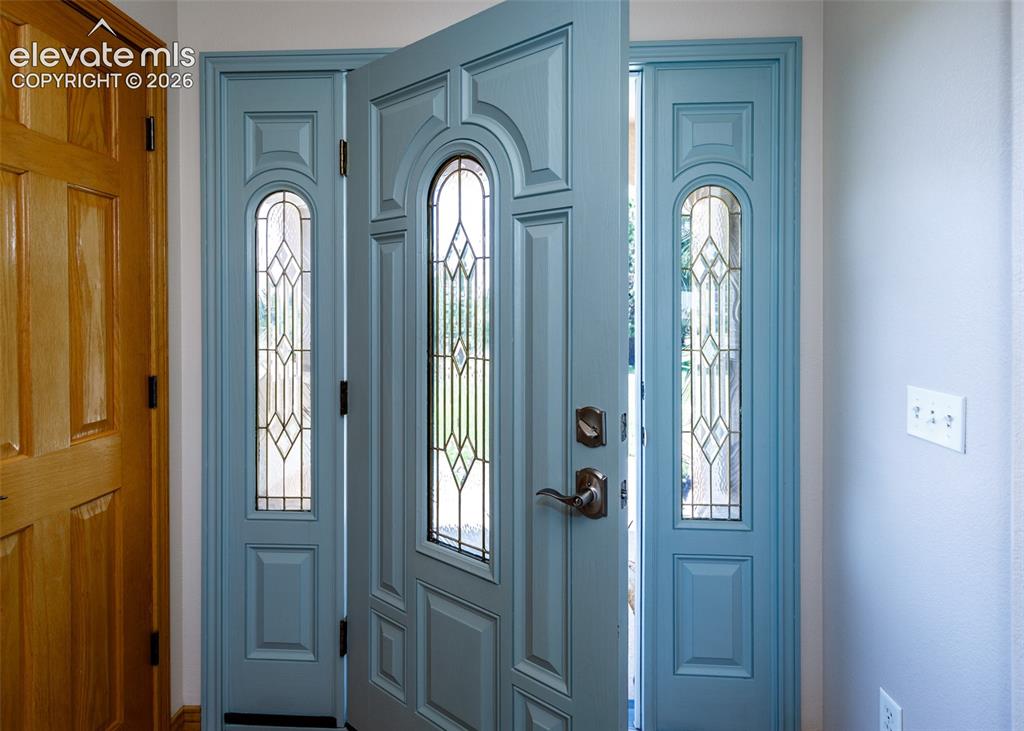 Image 9 of 45: Entry