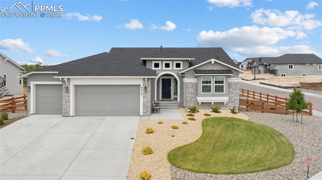Image 2 of 45: Beautiful almost new low maintenance home on 1/3 of an acre in Timber Ridge